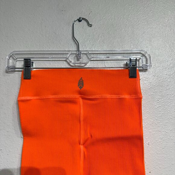 Free People Movement Burning Up Free Throw Crossover Biker Shorts  Sz XS NWT - Picture 8 of 12